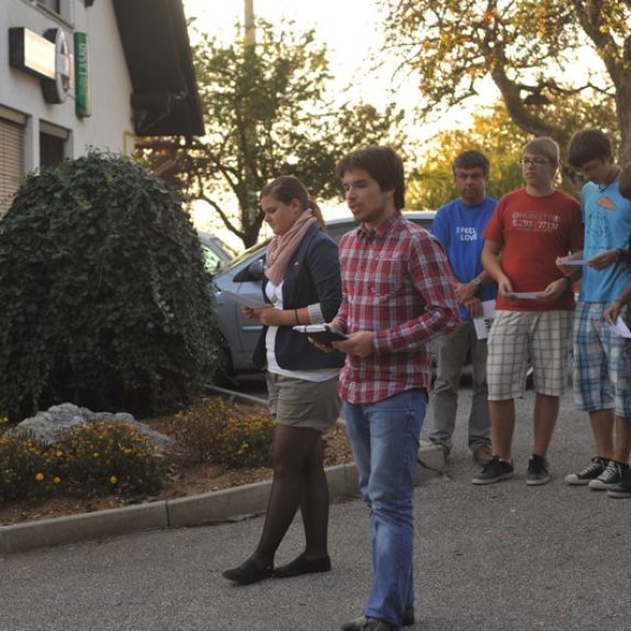 Irina in Dušan vodita program