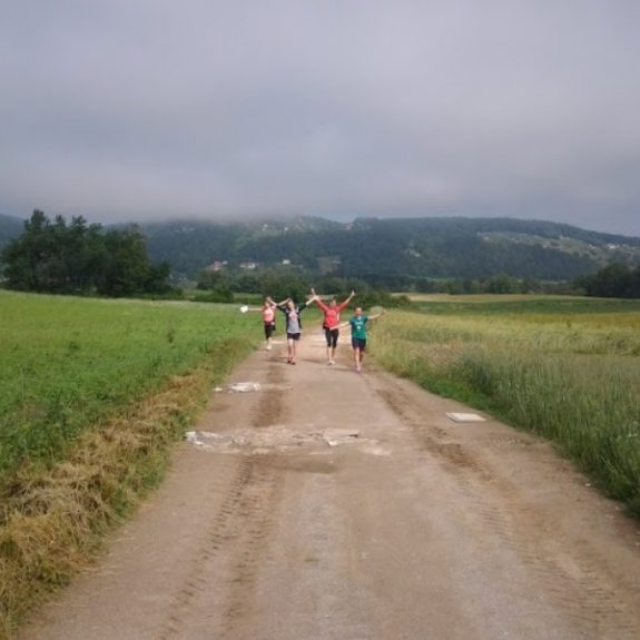 Sara in prijateljice - zmagovalke drugega dne