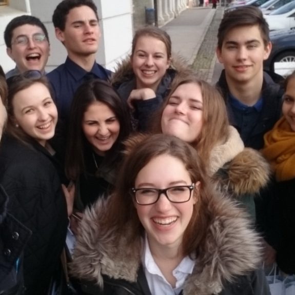 Selfie z mladimi ambasadorji, foto: Rem Grobelšek