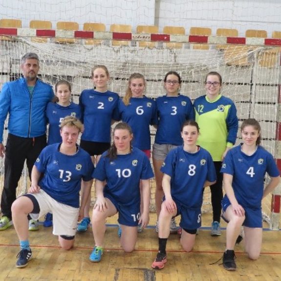 Ekipa: Marjetka Kralj, Maša Abunar, Iva Simčič, Vita Šandor, Manca Troha, Eva Primc, Nastja Simčič, Maja Hočevar, Nina Rman