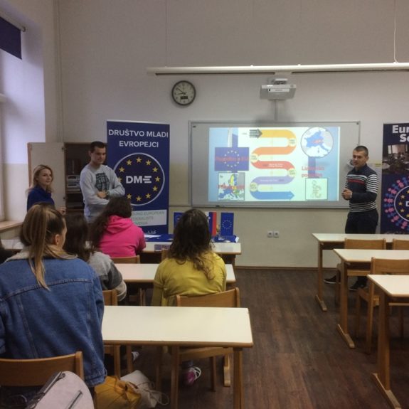 Delavnice za dijake 3. letnika: Evropska unija (3.c), foto: Nina Arnuš