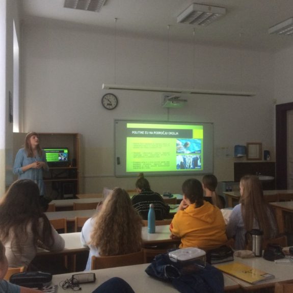 3. d na predavanju Aleksandre Pavlič, foto: Nina Arnuš