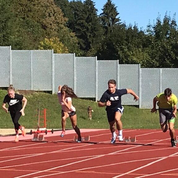 Štart teka na 100 m drugače, foto: S. Lavrič