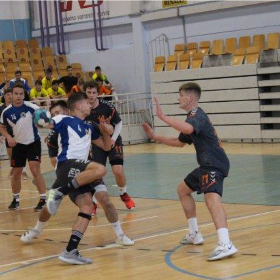 Med igro, foto: Breda Vovko