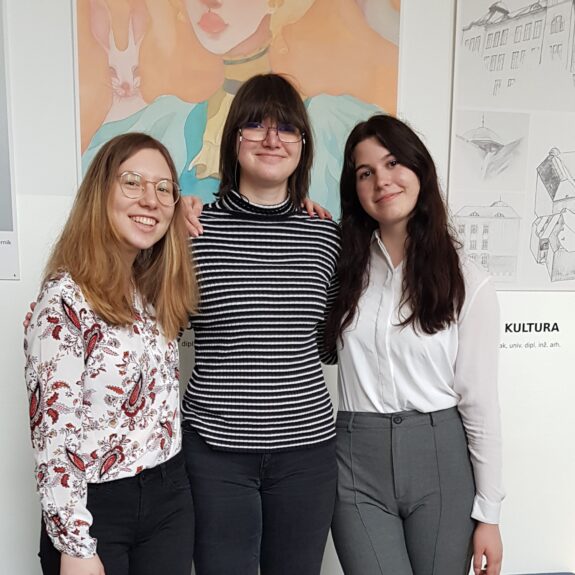 Neža Rangus, Iza Maksl in Irma Subašić, foto: Vasja Jakše