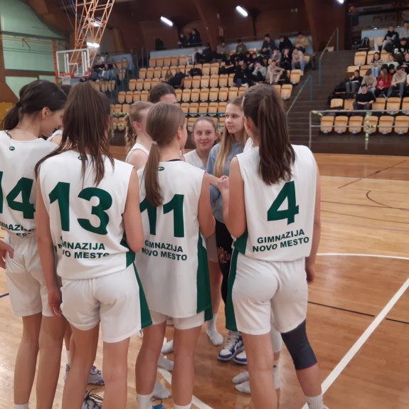 Ekipa GNM v krogu, foto: Ivan Maričič