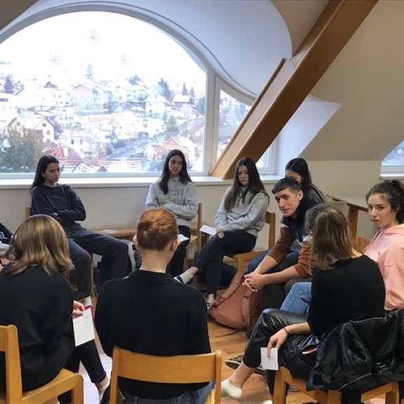 Debata s strokovnjakom, ki dela z odvisniki, foto: Saša Lavrič