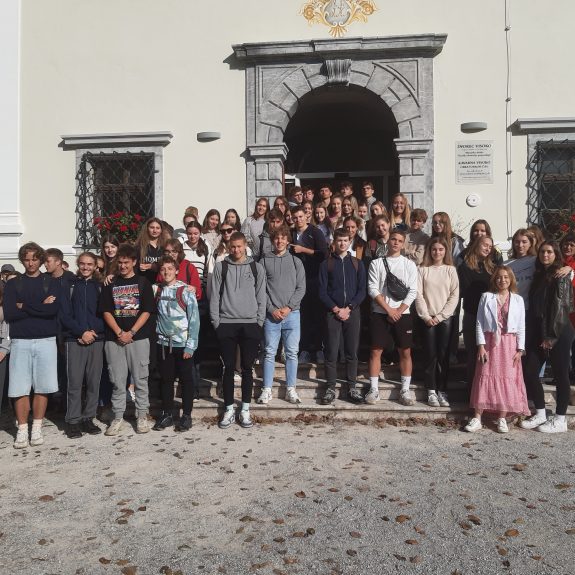 Dijaki na literarni ekskurziji, foto: Natalija Petakovič