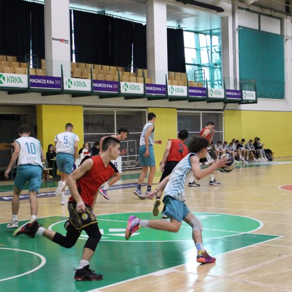 Občinsko prvenstvo v košarki za dijake, foto: K. Petrič, Zavod Novo mesto