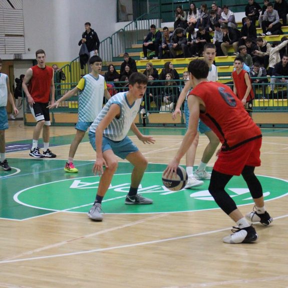 Občinsko prvenstvo v košarki za dijake, foto: K. Petrič, Zavod Novo mesto