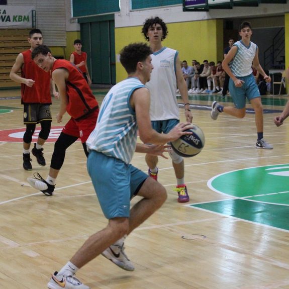 Občinsko prvenstvo v košarki za dijake, foto: K. Petrič, Zavod Novo mesto