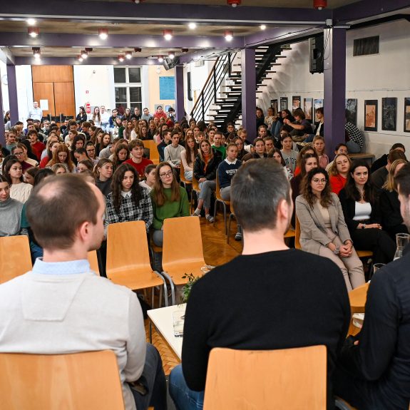 Okrogla miza Inženirke in inženirji bomo, foto: Jaša Pelko