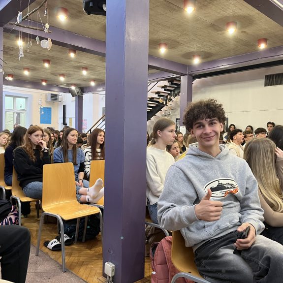 Okrogla miza z Urošem Macerlom, foto: Oskar Luzar