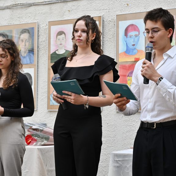 Povezovalci, foto: Foto Asja