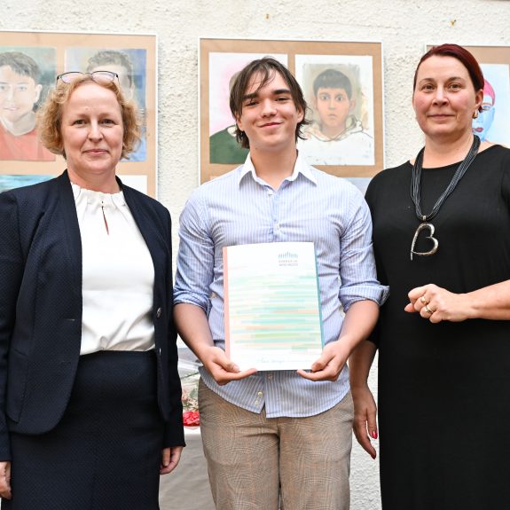 Diplomo prejme Tim Bartelj, foto: Foto Asja