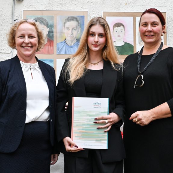 Diplomo prejme Alja Slobodnik, foto: Foto Asja