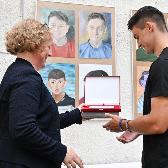 Jakob Testen prejme plaketo, foto: Foto Asja