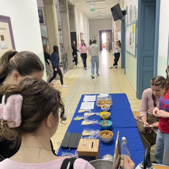 Dobrote na stojnici, foto: Eva Hudoklin