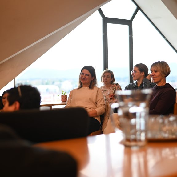 Srečanje gimnazijskega bralnega kluba, foto: Jaša Pelko