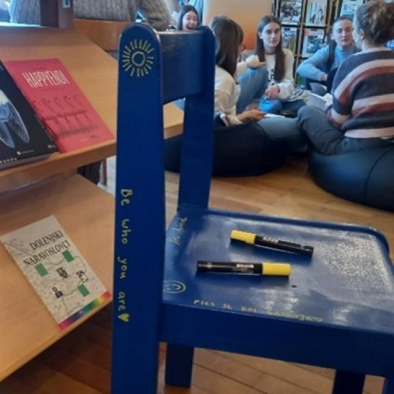 Živa knjižnica na Gimnaziji Novo mesto, foto: Maja Hren