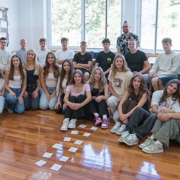 Dijaki 1e, foto: Miha Hadl