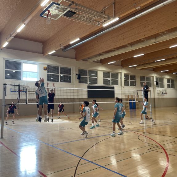 Občinsko tekmovanje v odbojki za dijake, foto: Janja Oklešen