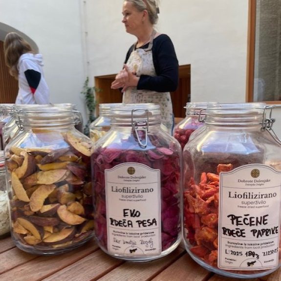 Delavnica izdelave energetske ploščice, foto: Breda Vovko