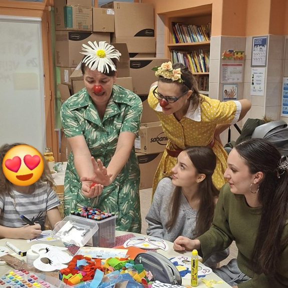 Obisk klovnes, foto: Manca Janc, 3k