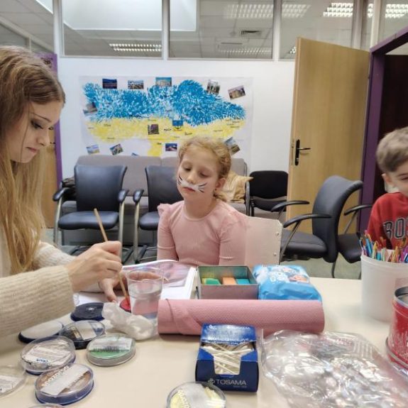 Pustne maske na DRPD, foto: arhiv Interact kluba Novo mesto