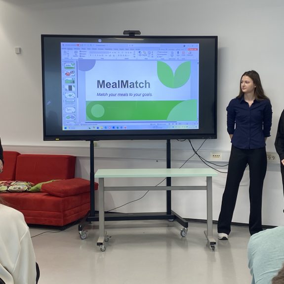 Sara, Meta in Ajda ter MealMatch, foto: Mojca Rangus