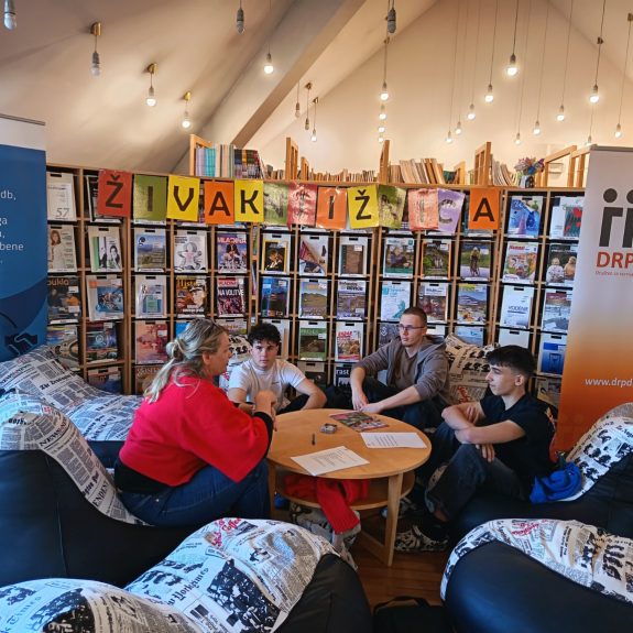 Pogovor, foto: Maja Hren