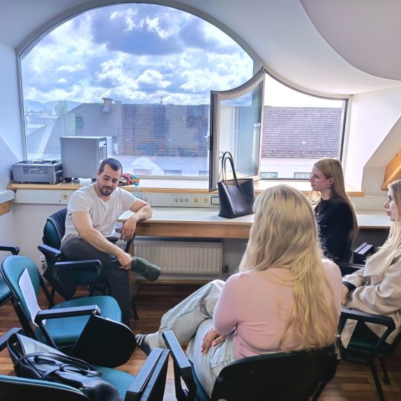 Pogovor, foto: Maja Hren