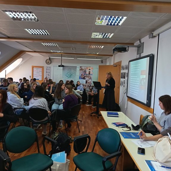 Predstavitev metode ŽK, foto: Maja Hren