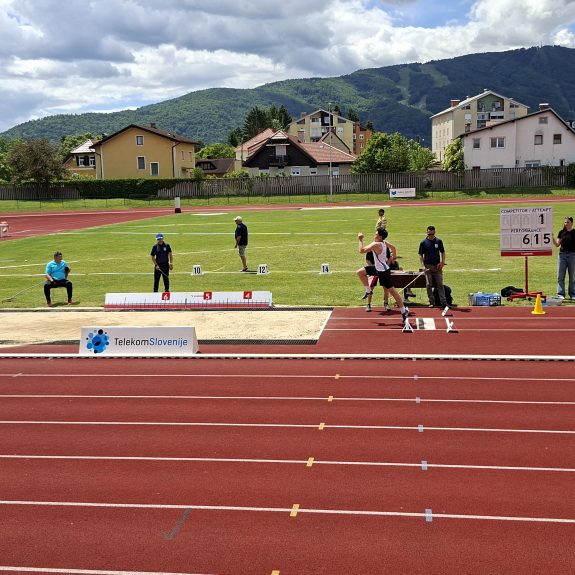 Lovro Kralj v akciji, foto: Jernej Cimperman