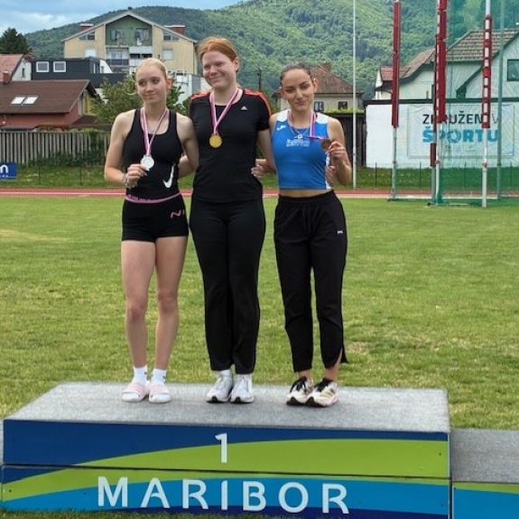 Atletinje na državnem posamičnem tekmovanju, foto: Saša Lavrič