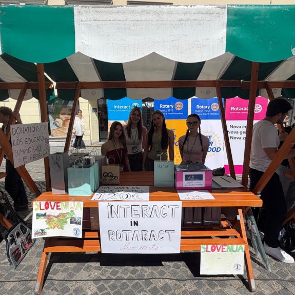Naš klub Interact v humanitarnem dogodku, foto: udeleženke dogodka