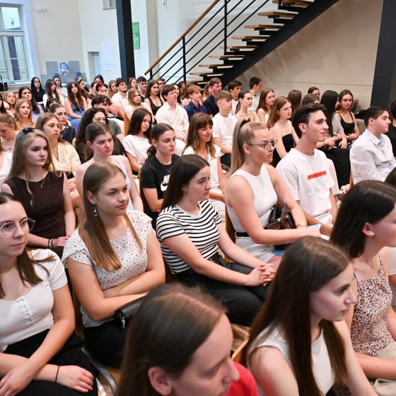 Razglasitev maturitetnih rezultatov, foto: Foto Asja