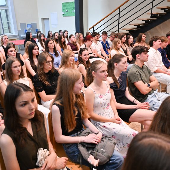 Razglasitev maturitetnih rezultatov, foto: Foto Asja