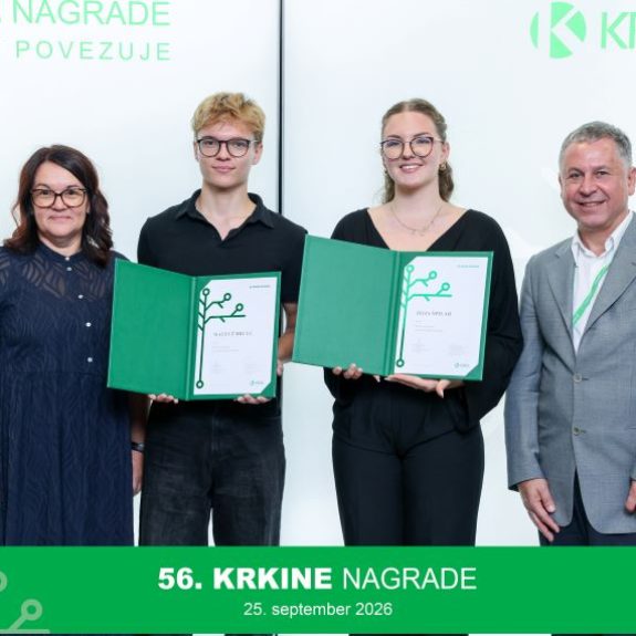 Prejemnika Krkine nagrade Matevž Brulc in Zoja Špiler z mentorjema, foto: Arhiv Krka d. d.