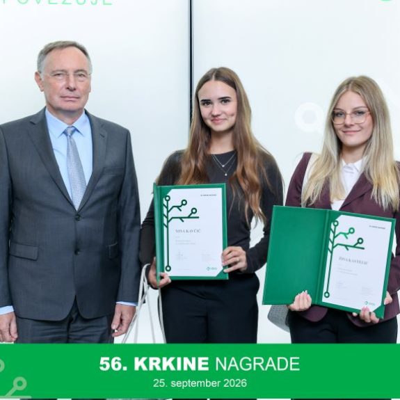 Prejemnici Krkinega priznanja Živa Kastelic in Nina Kavčič, foto: Arhiv Krka d. d.