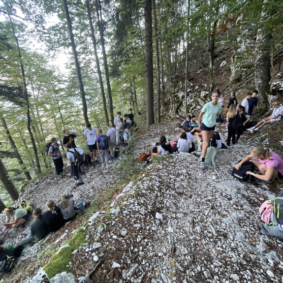 Planinska tura 2e in 2š, foto: Janja Oklešen