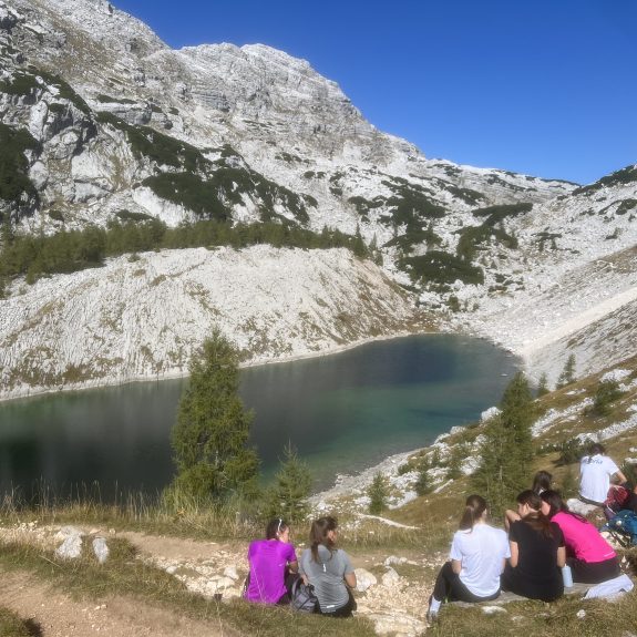 Planinska tura 2e in 2š, foto: Janja Oklešen